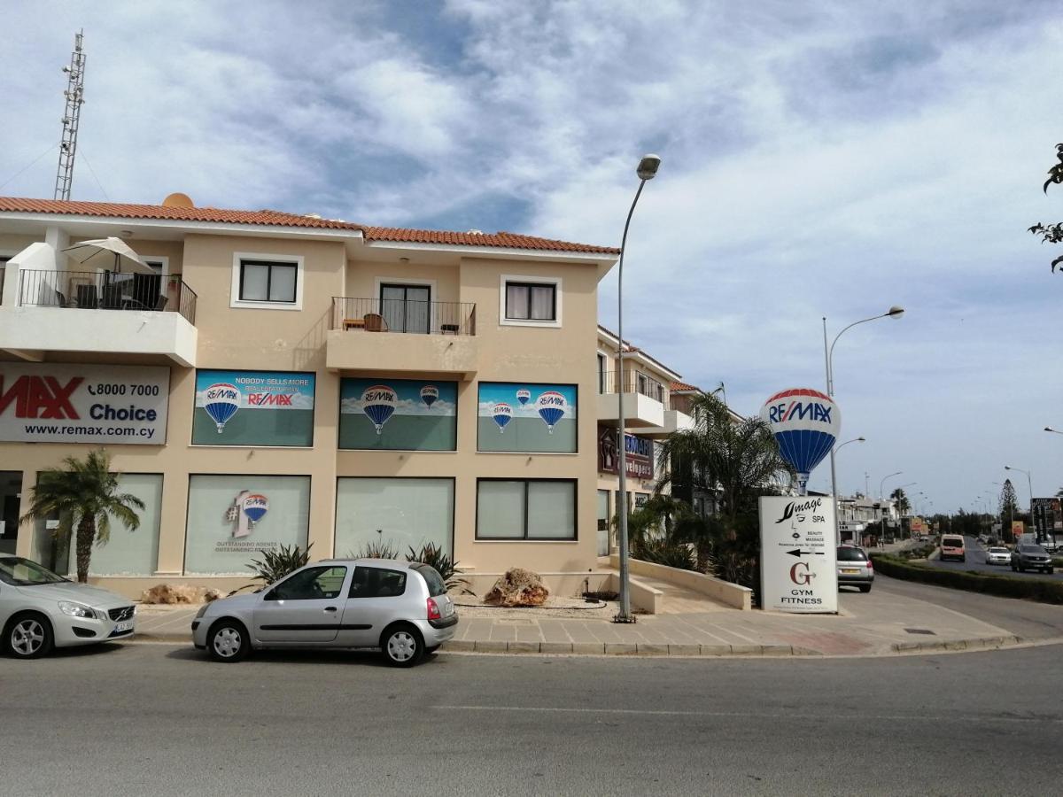 Barlee'S Apartment Paralímni Kültér fotó
